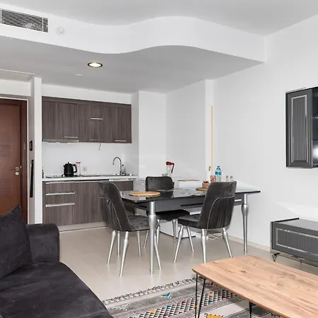 Flora Rezidance Atasehir Apartment *